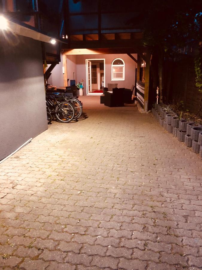 Loft Mit 2 Schlafzimmern Und E- Ladestation Apartment Fuerth Ngoại thất bức ảnh